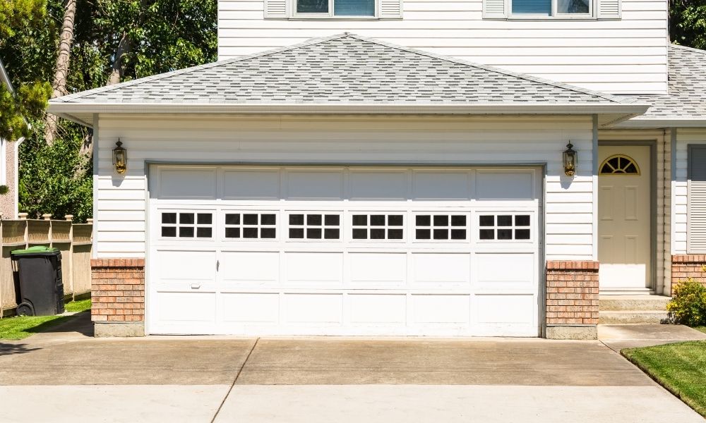 2022’s Top 4 Style Trends for Garage Doors