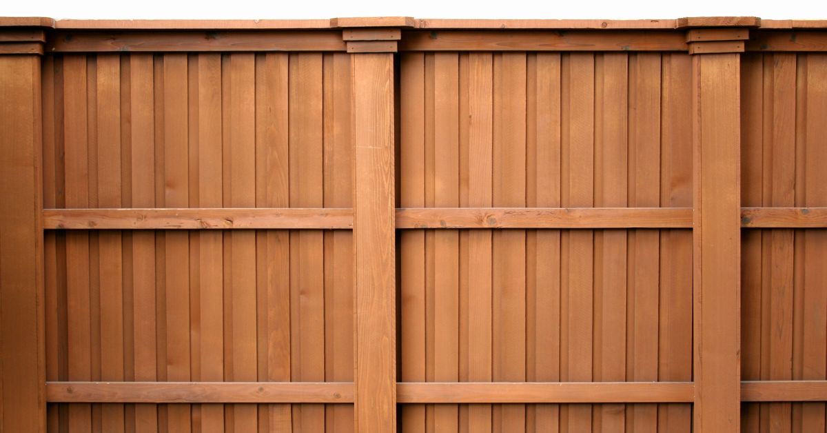 How To Choose the Best Color for Your Fence